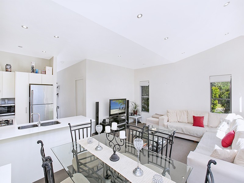 6/9 Fenton Avenue, Caringbah NSW 2229