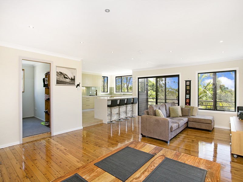 55 Laurina Avenue, Yarrawarrah NSW 2233