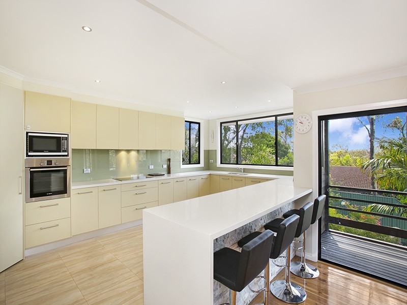 55 Laurina Avenue, Yarrawarrah NSW 2233