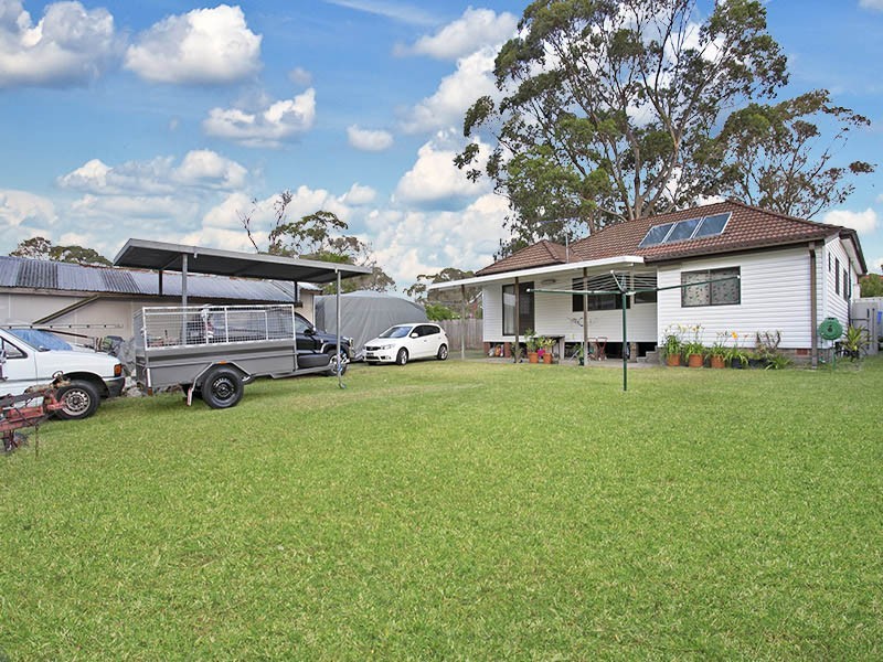 1 Chipilly Avenue, Engadine NSW 2233