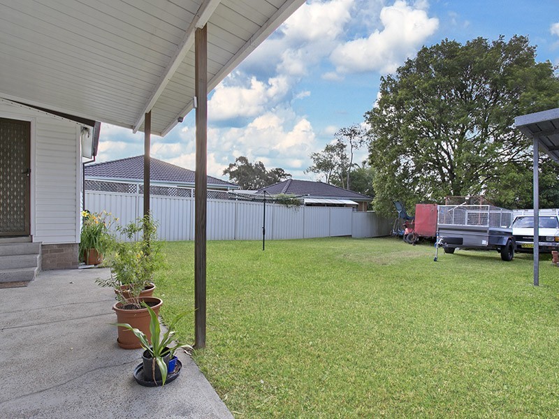 1 Chipilly Avenue, Engadine NSW 2233