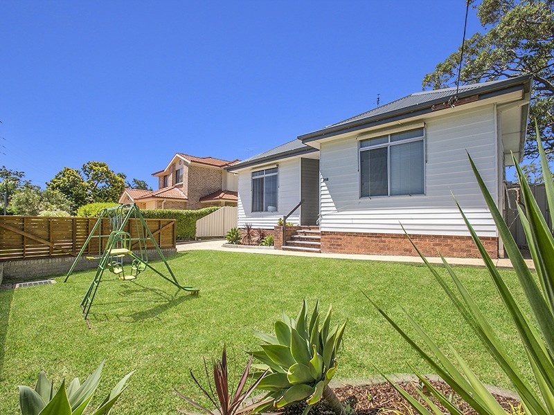 268 Woronora Road, Engadine NSW 2233