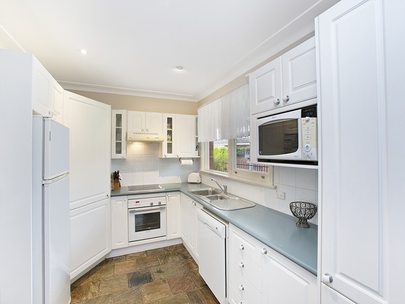 10 Hastings Place, Sylvania Waters NSW 2224