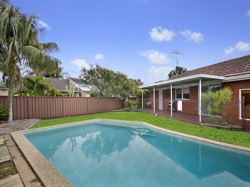 10 Hastings Place, Sylvania Waters NSW 2224