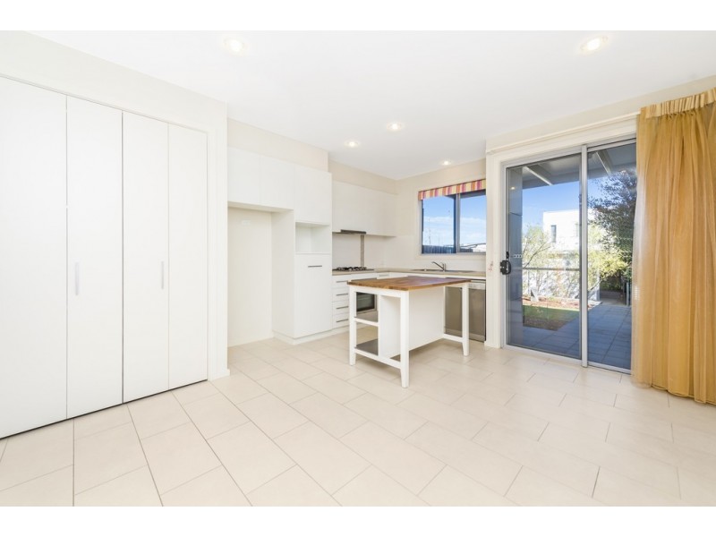 6 Quain Street, Crace ACT 2911