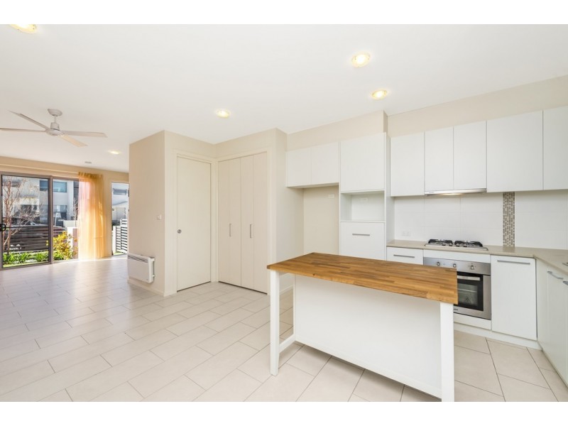 6 Quain Street, Crace ACT 2911