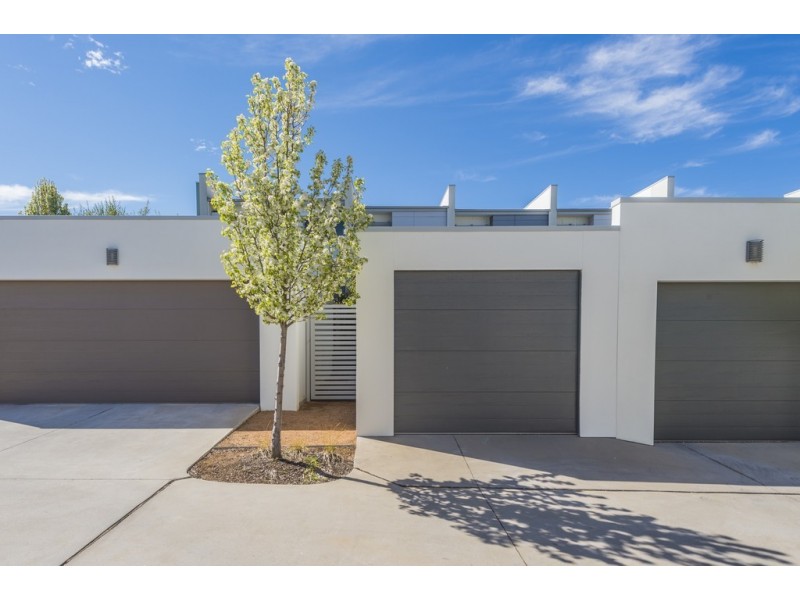 6 Quain Street, Crace ACT 2911