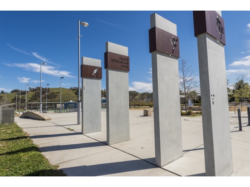 6 Quain Street, Crace ACT 2911