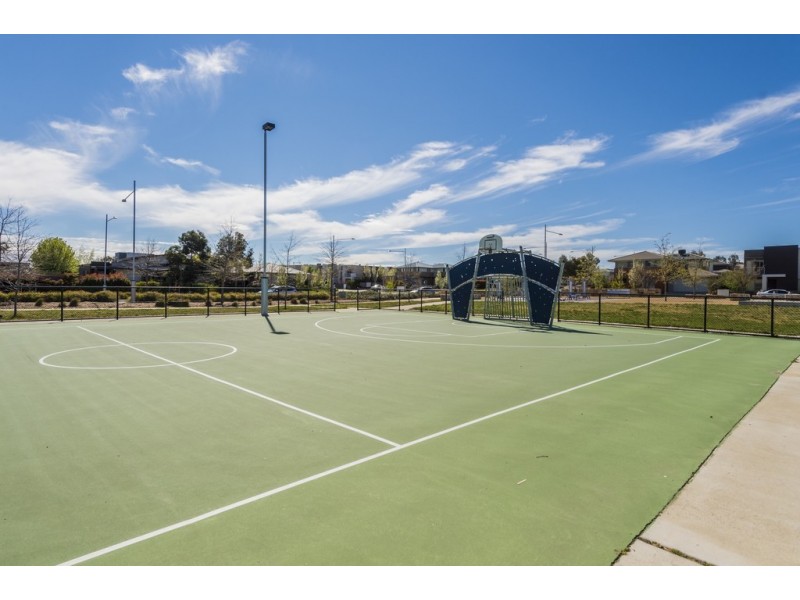 6 Quain Street, Crace ACT 2911