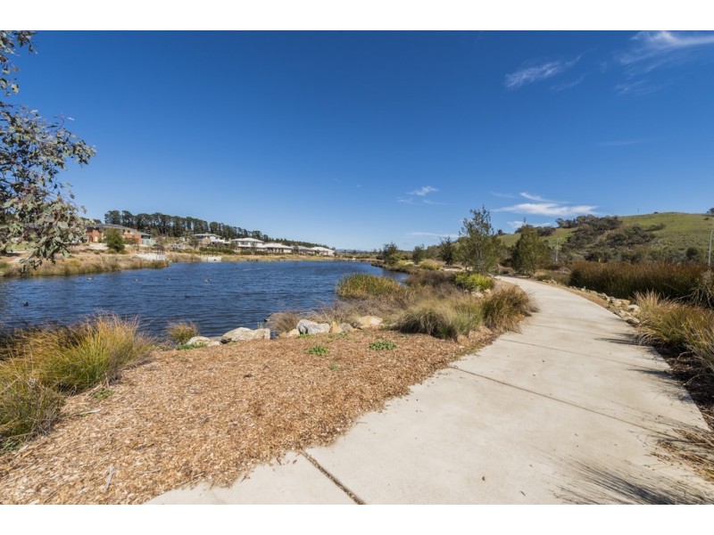 6 Quain Street, Crace ACT 2911