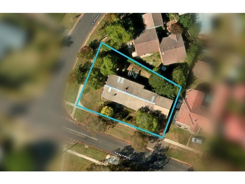28 Tallara Parkway, Narrabundah ACT 2604