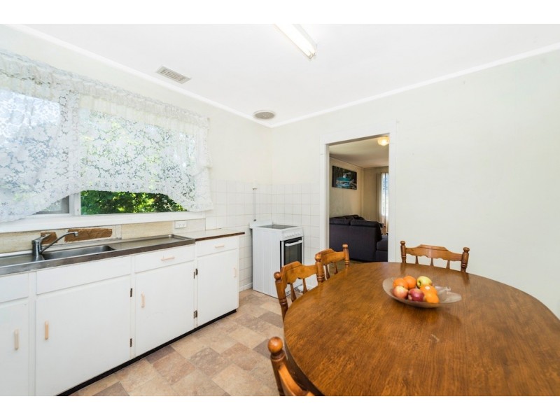38 Lumeah Street, Narrabundah ACT 2604