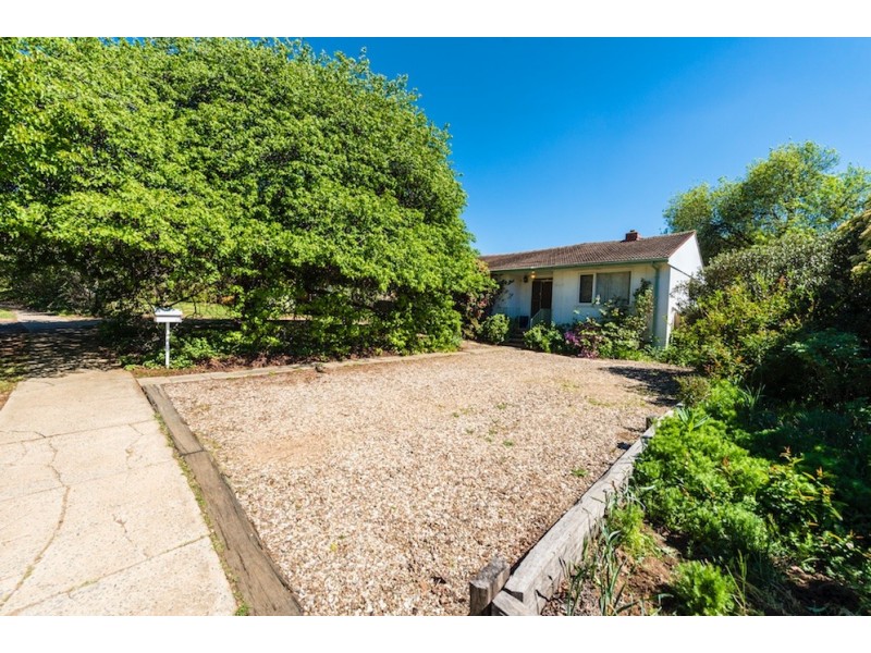 38 Lumeah Street, Narrabundah ACT 2604