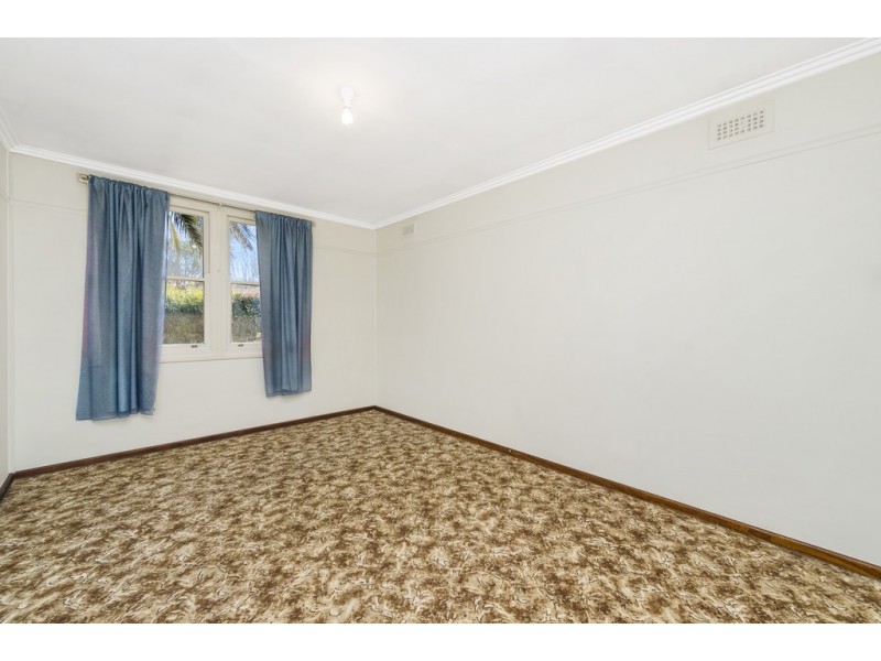 38 McMillan Crescent, Narrabundah ACT 2604