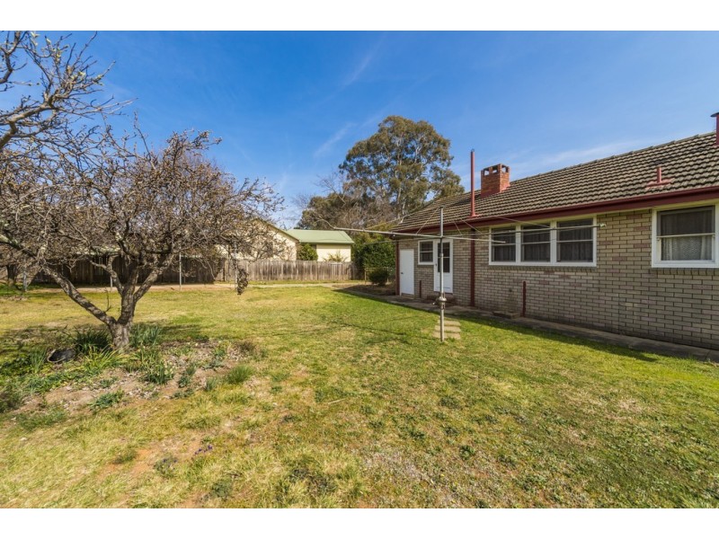 38 McMillan Crescent, Narrabundah ACT 2604