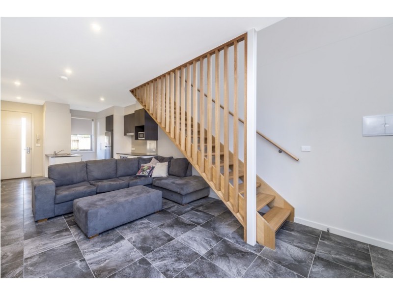 11/90 Blacket Street, Downer ACT 2602