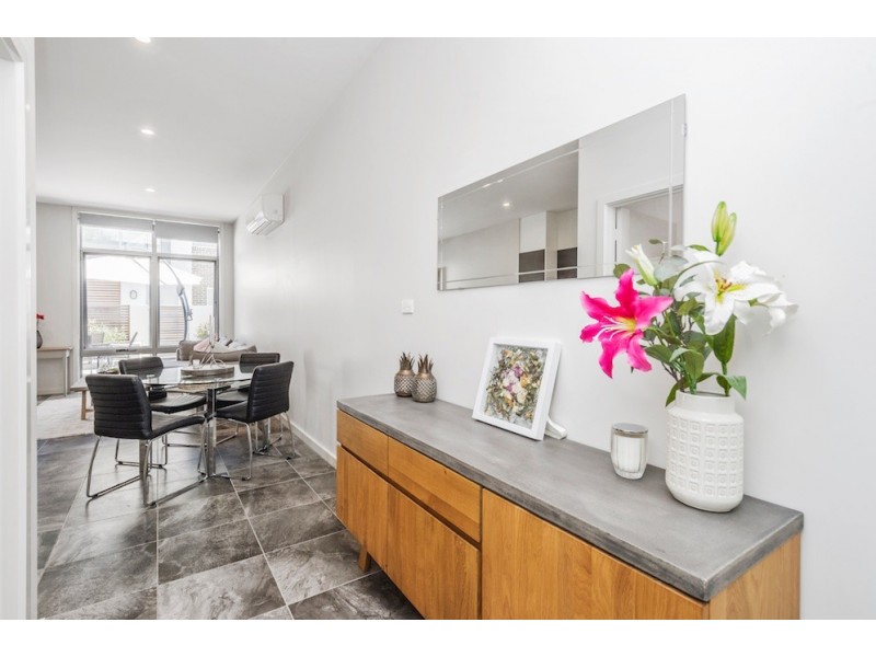 16/90 Blacket Street, Downer ACT 2602