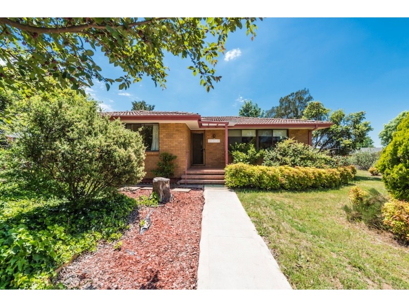 109 Crozier Circuit, Kambah ACT 2902