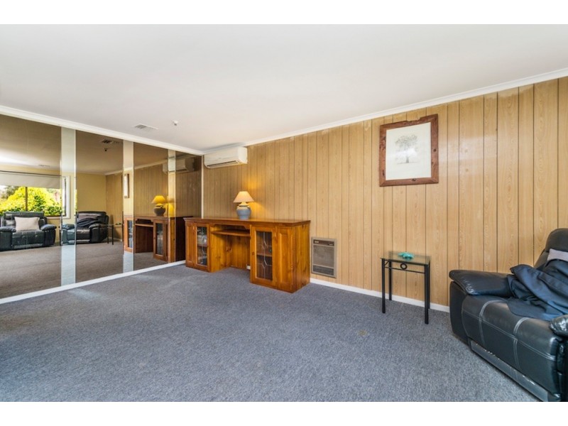 109 Crozier Circuit, Kambah ACT 2902