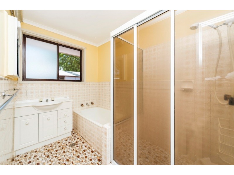 109 Crozier Circuit, Kambah ACT 2902