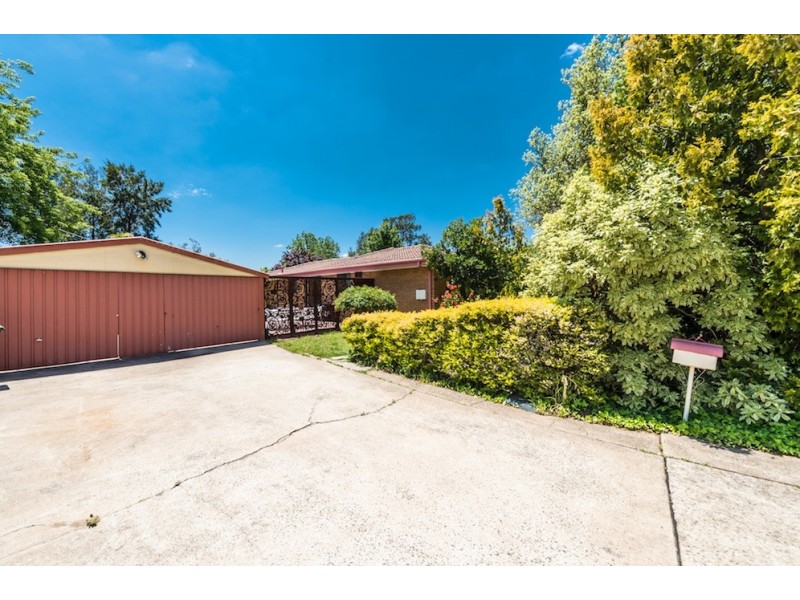 109 Crozier Circuit, Kambah ACT 2902