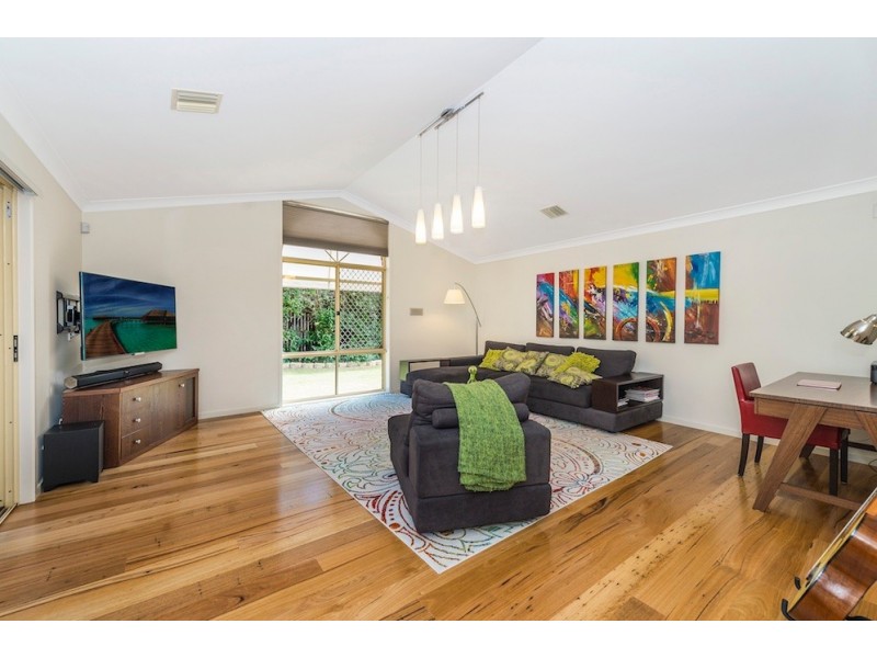 8 Fitzsimmons Street, Nicholls ACT 2913