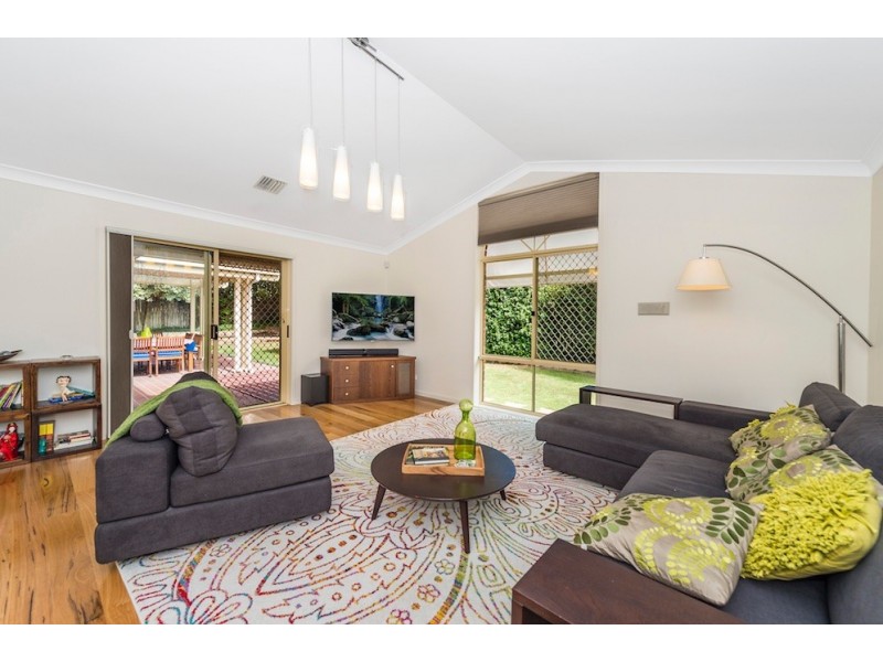 8 Fitzsimmons Street, Nicholls ACT 2913