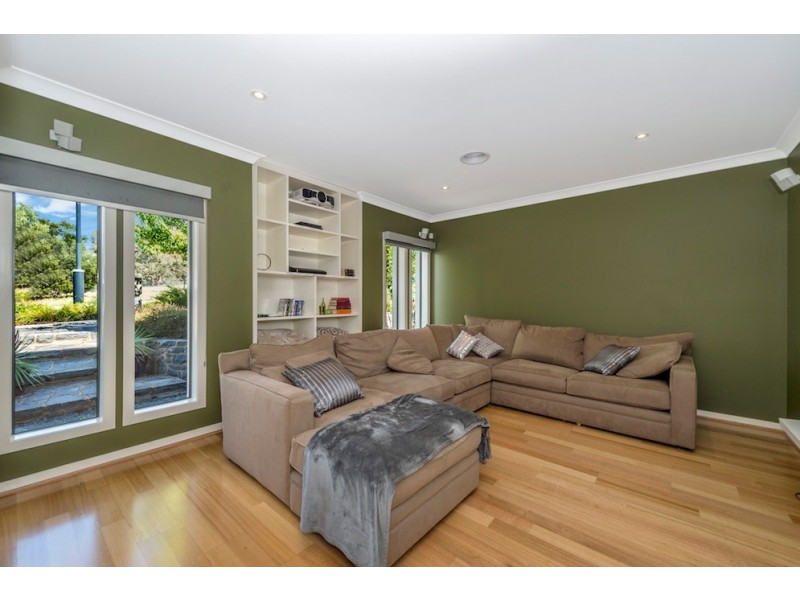 28 Cooley Crescent, Casey ACT 2913