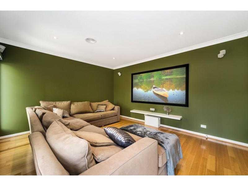 28 Cooley Crescent, Casey ACT 2913