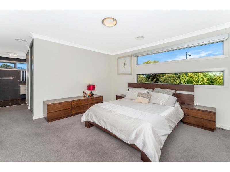 28 Cooley Crescent, Casey ACT 2913