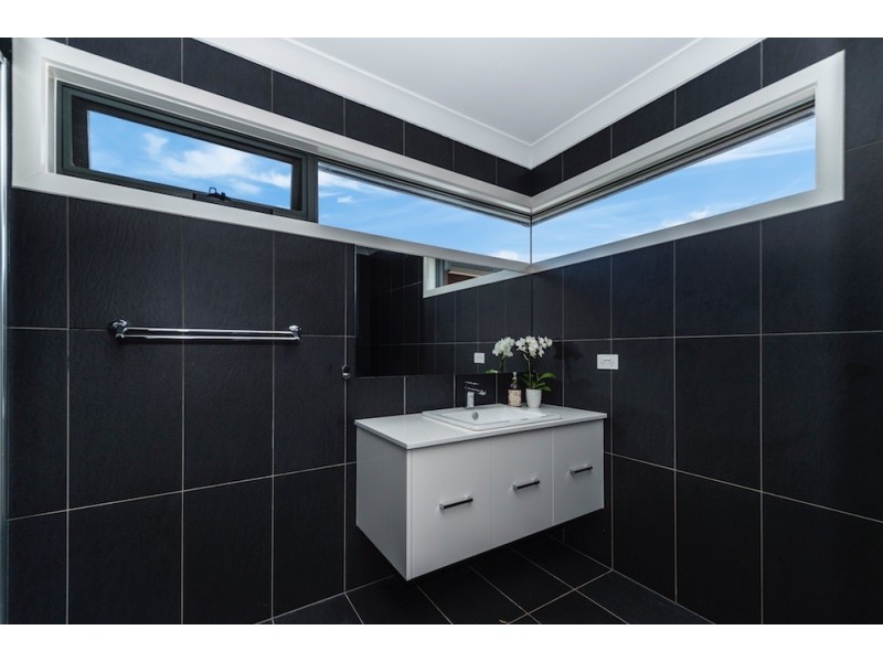 28 Cooley Crescent, Casey ACT 2913