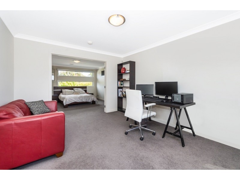 28 Cooley Crescent, Casey ACT 2913