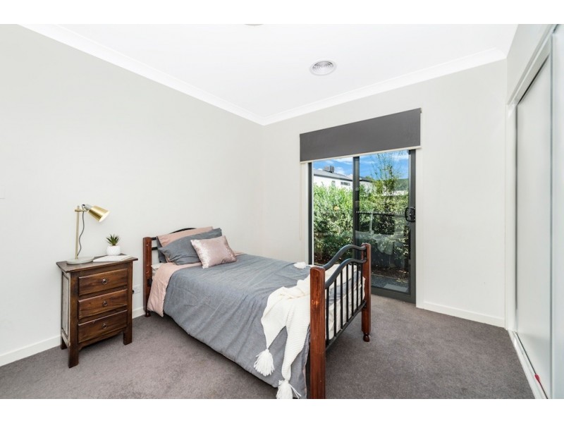 28 Cooley Crescent, Casey ACT 2913