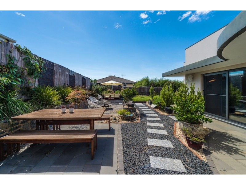 28 Cooley Crescent, Casey ACT 2913