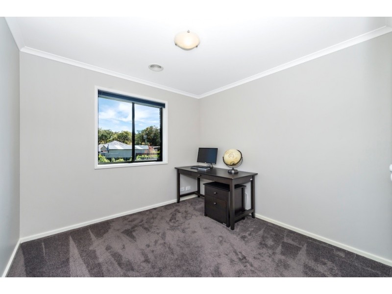 4 Nankervis Street, Casey ACT 2913