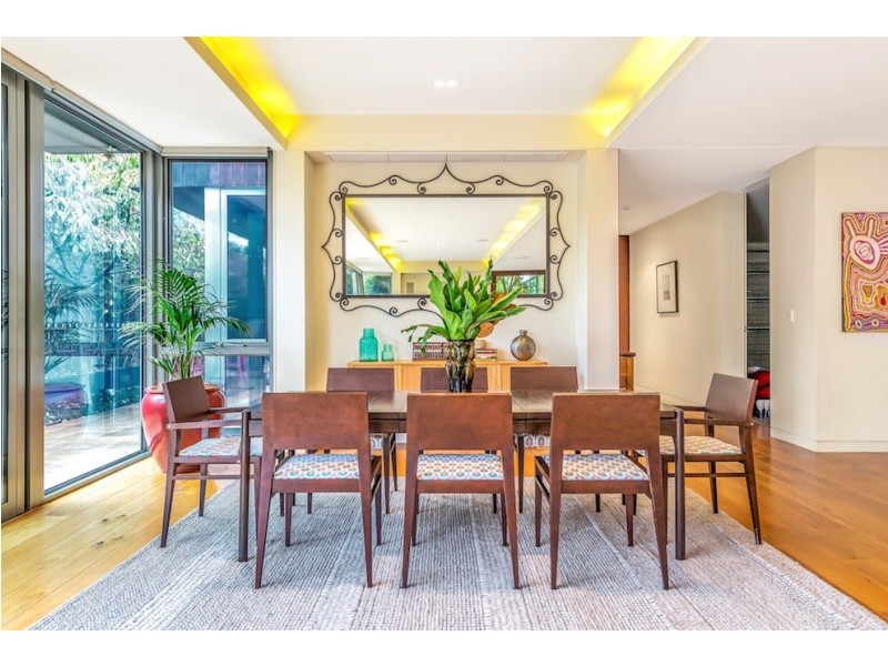 119 Hopetoun Circuit, Yarralumla ACT 2600