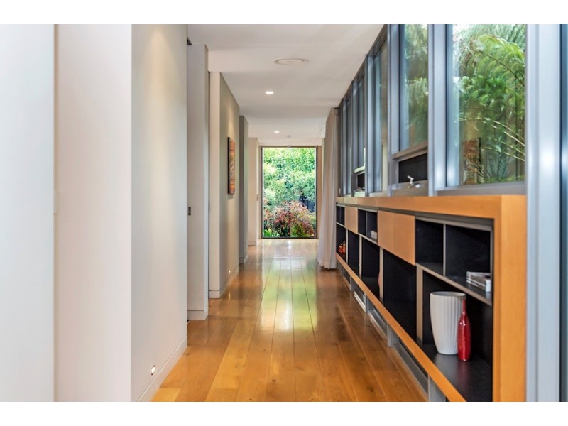 119 Hopetoun Circuit, Yarralumla ACT 2600