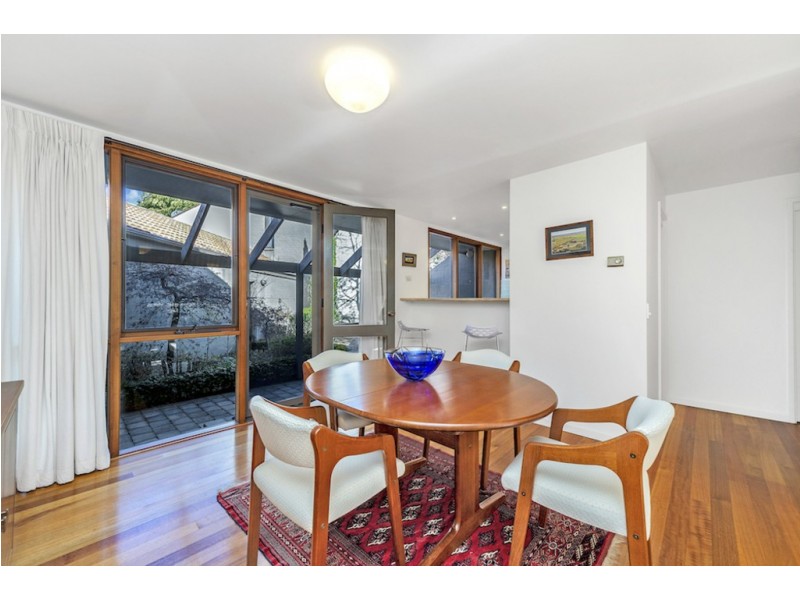 106 Arthur Circle, Forrest ACT 2603