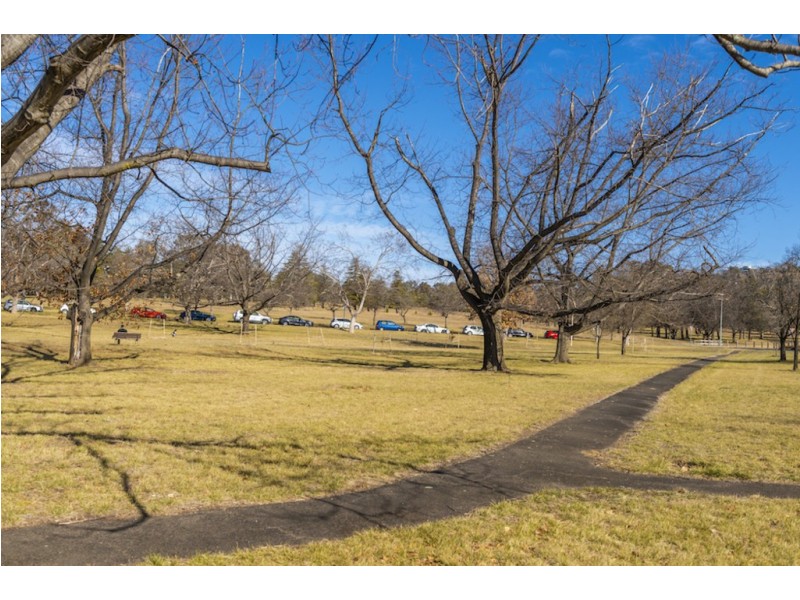 106 Arthur Circle, Forrest ACT 2603