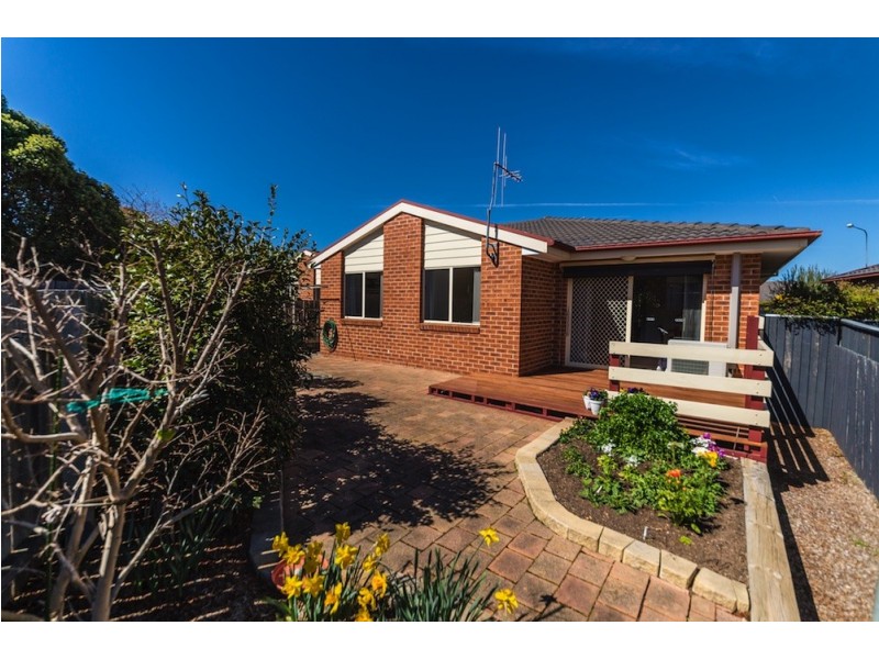 2/3 Newlop Street, Ngunnawal ACT 2913
