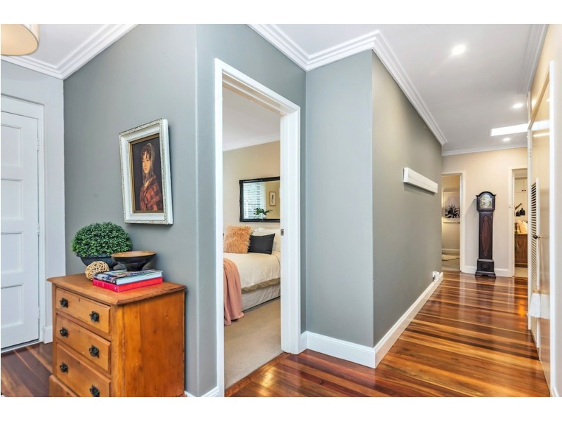 103 Endeavour Street, Red Hill ACT 2603