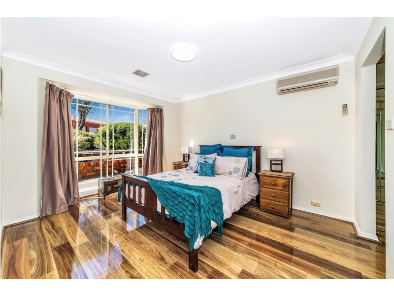 16 Ashcroft Crescent, Monash ACT 2904