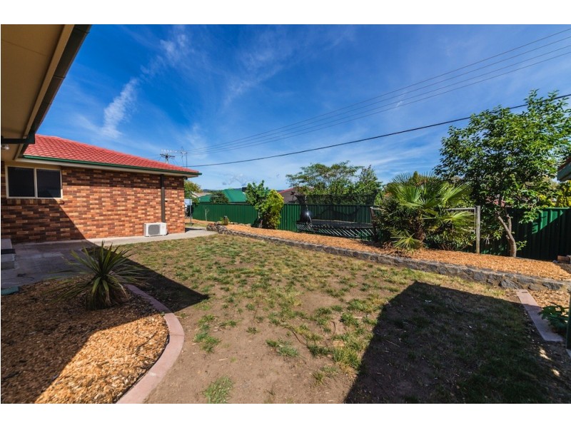 16 Ashcroft Crescent, Monash ACT 2904