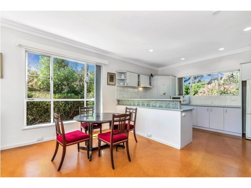 18 Charlotte Street, Red Hill ACT 2603