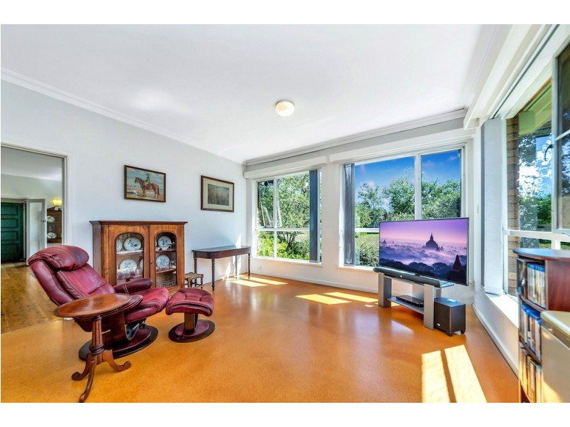 18 Charlotte Street, Red Hill ACT 2603