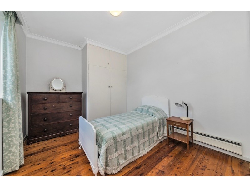 18 Charlotte Street, Red Hill ACT 2603