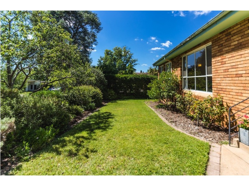 18 Charlotte Street, Red Hill ACT 2603