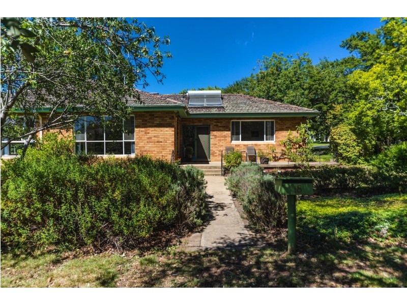 18 Charlotte Street, Red Hill ACT 2603