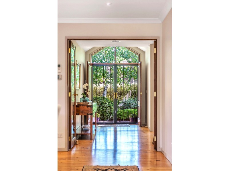 18 Wylie Street, Narrabundah ACT 2604