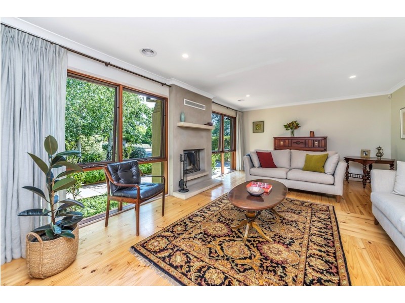 18 Wylie Street, Narrabundah ACT 2604
